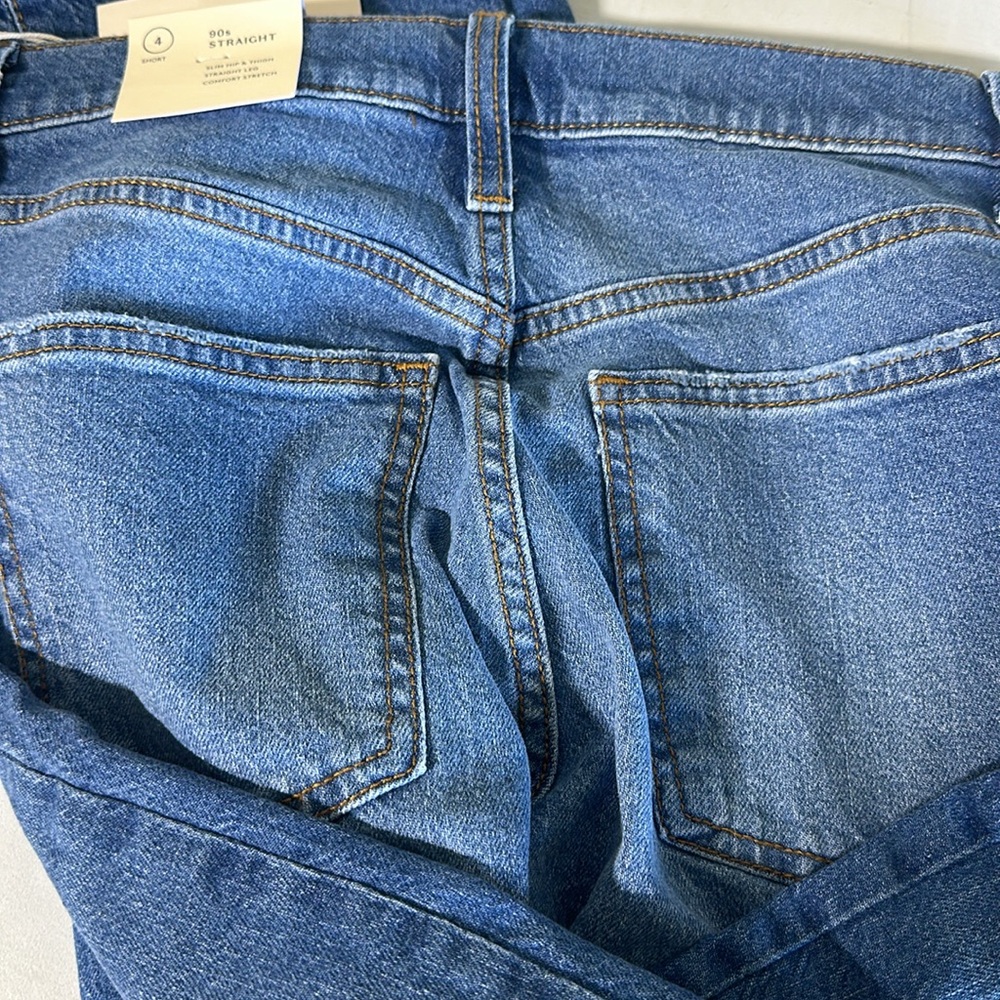Universal thread women’s comfort stretch 90’s straight leg short - Picture 8 of 9